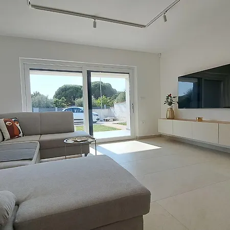 Duplex By Interhome Prázdninový dům *